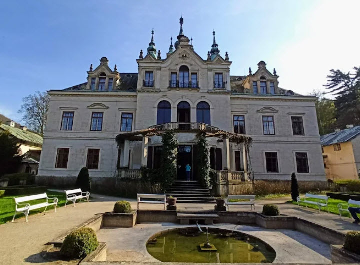 Dolní Zámek Velké Březno, Czech Republic (Czechia)